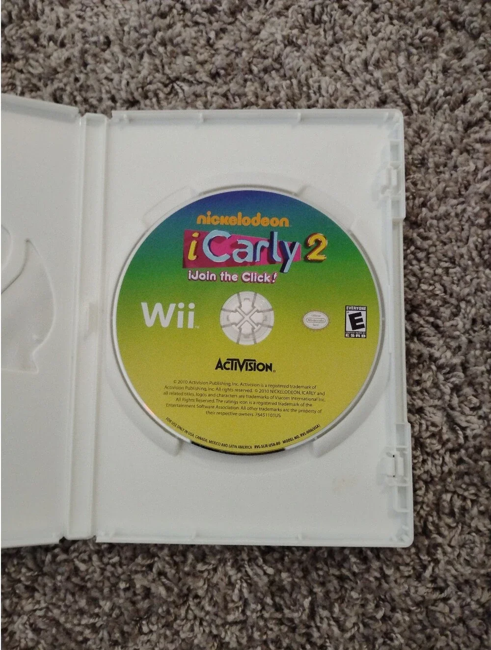 iCarly 2: iJoin the Click! (Nintendo Wii) - Game & Case (No Manual)